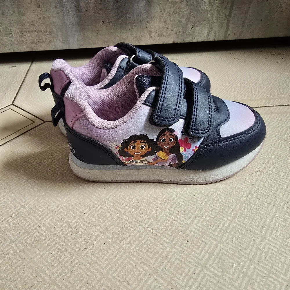 Kids Encanto Sneakers Size 9